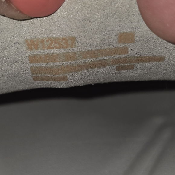 COLE HAAN GRANDPRO SPECTATOR SCALLOPED SLIP ON SNEAKER WOMENS SIZE 8 EUC - Picture 9 of 9